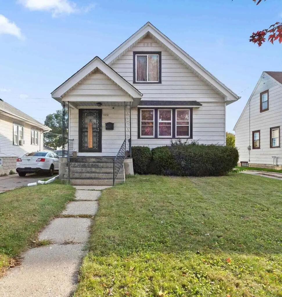 5076 N 47th STREET, Milwaukee, WI 53218 - #1