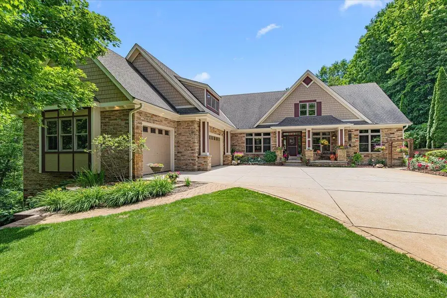 4451 Hartstone DRIVE, Slinger, WI 53086 - #3