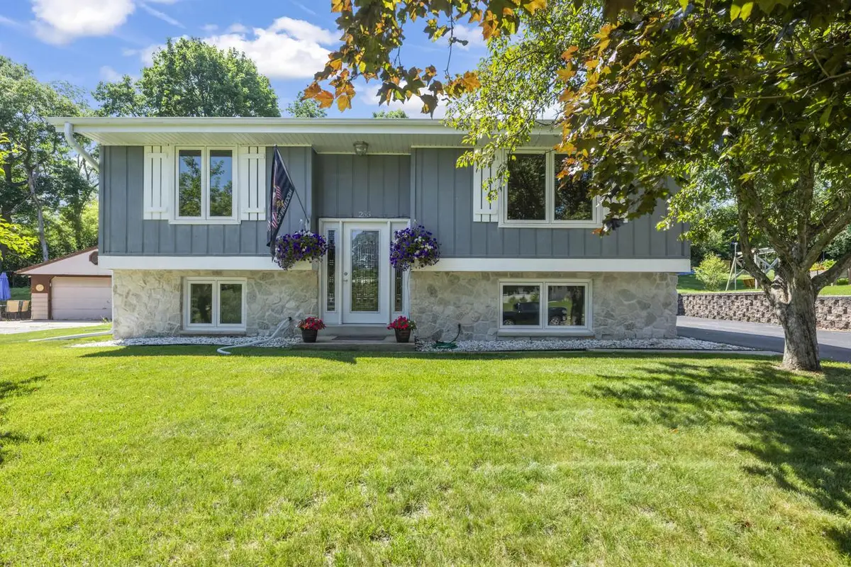 255 Willow DRIVE, Hartland, WI 53029 - #1