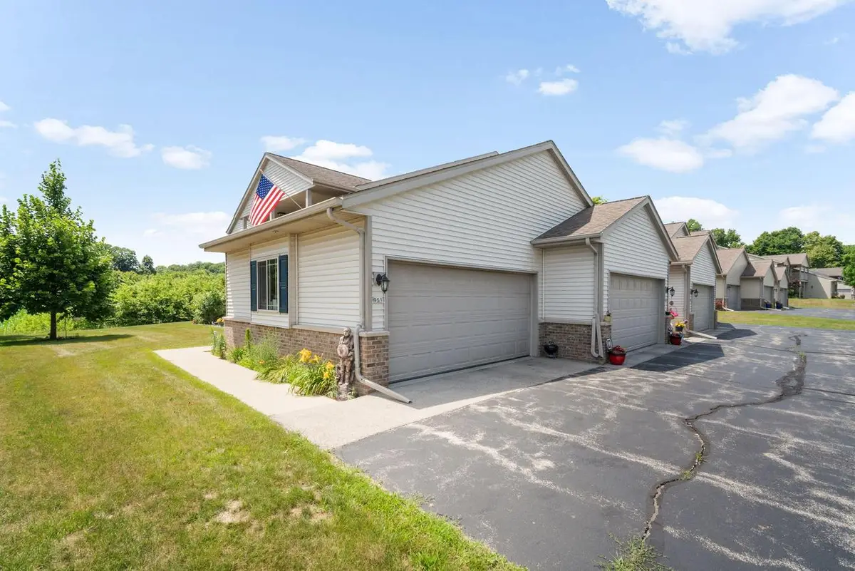 951 Spring COURT, West Bend, WI 53095 - #1
