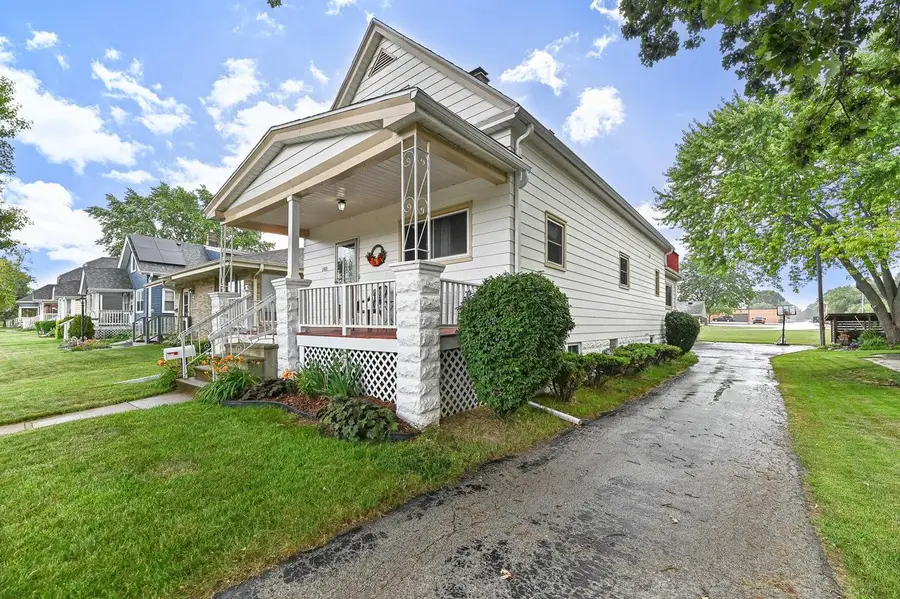 1521 Marquette AVENUE, South Milwaukee, WI 53172 - #3