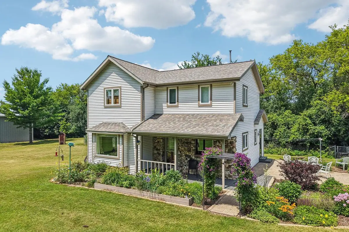 S17W32648 Mickle ROAD, Delafield, WI 53018 - #1