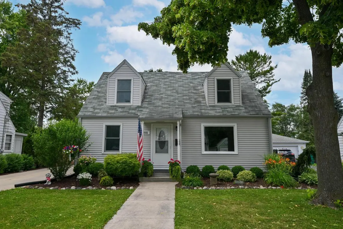 W166N8551 Theodore AVENUE, Menomonee Falls, WI 53051 - #1