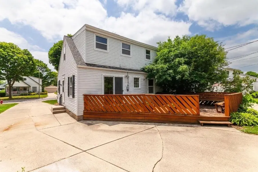 4520 W Fillmore DRIVE, Milwaukee, WI 53219 - #2