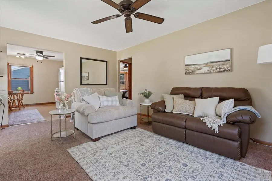 W166N8425 Dardis AVENUE, Menomonee Falls, WI 53051 - #2