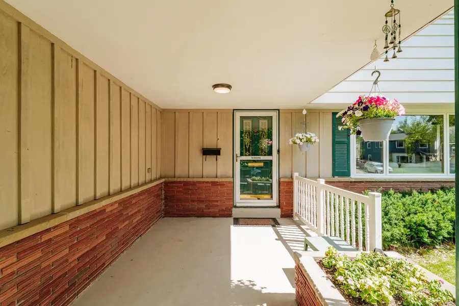 706 Walnut STREET, South Milwaukee, WI 53172 - #3