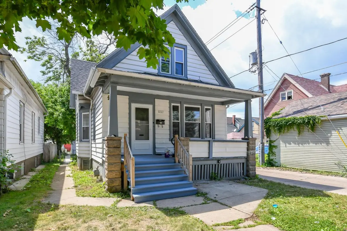 2321 S 26th STREET, Milwaukee, WI 53215 - #1