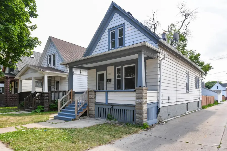 2321 S 26th STREET, Milwaukee, WI 53215 - #3