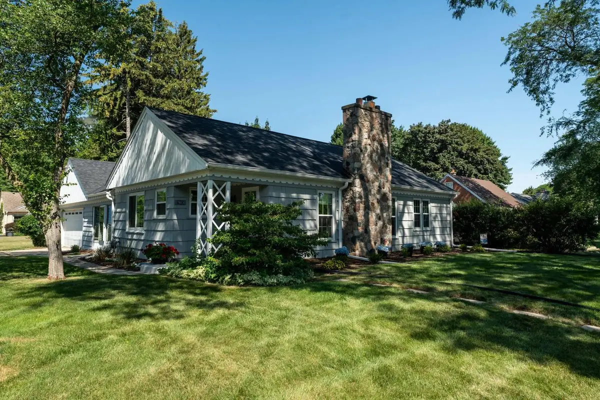 7603 N Fairchild ROAD, Fox Point, WI 53217 - #1
