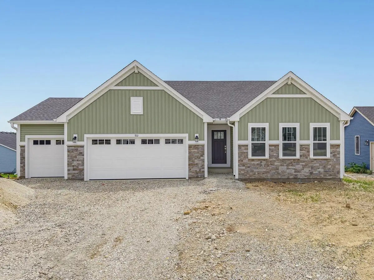 702 Ice Age COURT, Waterford, WI 53185 - #1