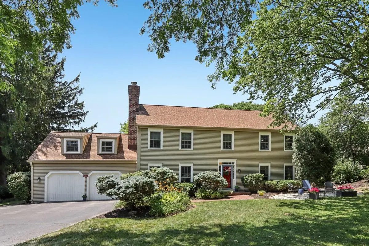 2915 Willaura COURT, Brookfield, WI 53005 - #1