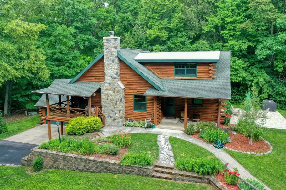 N128W12985 Highland ROAD, Germantown, WI 53022 - #1