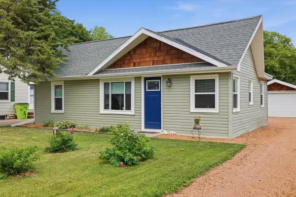 2430 N 2nd LANE, Summit, WI 53066