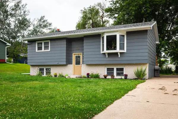 1606 Cliffview DRIVE, Holmen, WI 54636
