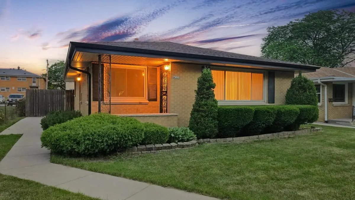 4321 N 75th STREET, Milwaukee, WI 53216 - #1