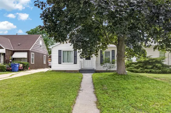 2304 James BOULEVARD, Racine, WI 53403