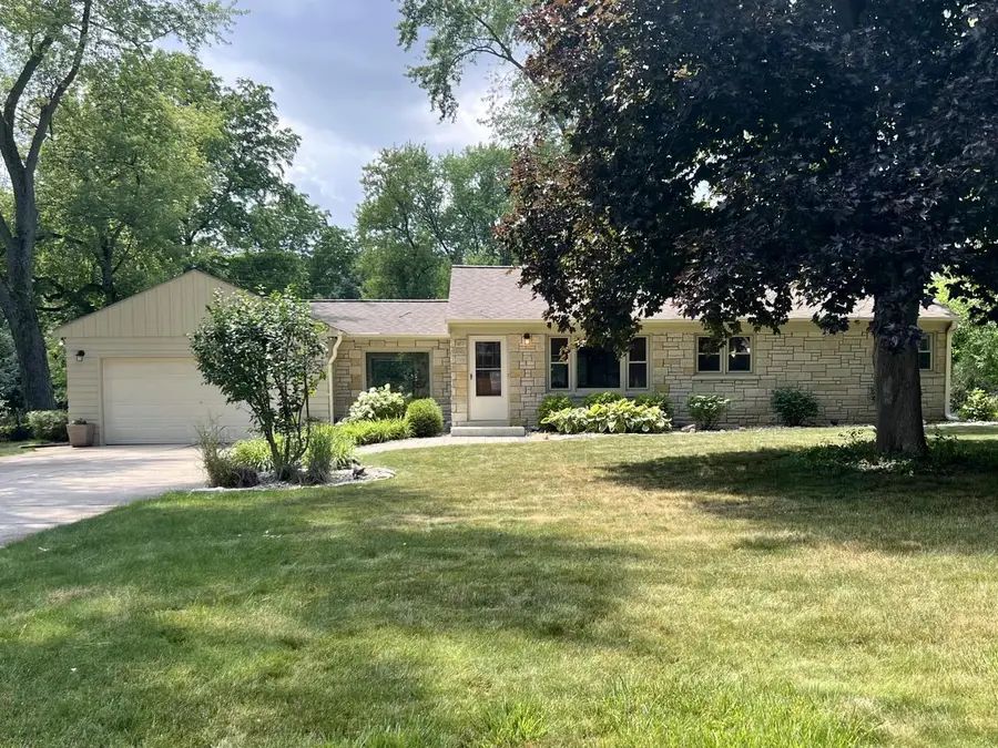 2625 El Rancho DRIVE, Brookfield, WI 53005 - #2