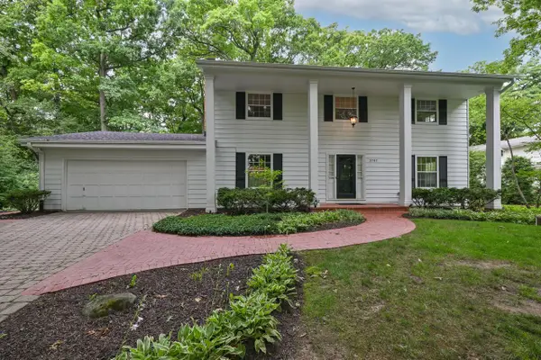 3767 S Shady LANE, New Berlin, WI 53146