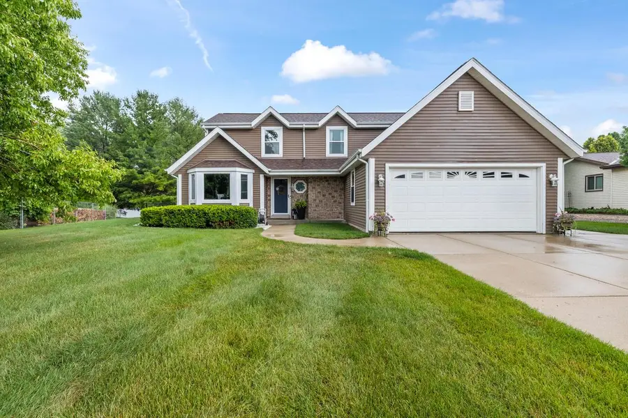 3960 Kings Way, Slinger, WI 53086 - #2