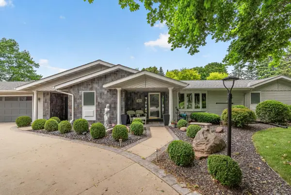 3624 Kettle Round STREET, West Bend, WI 53095