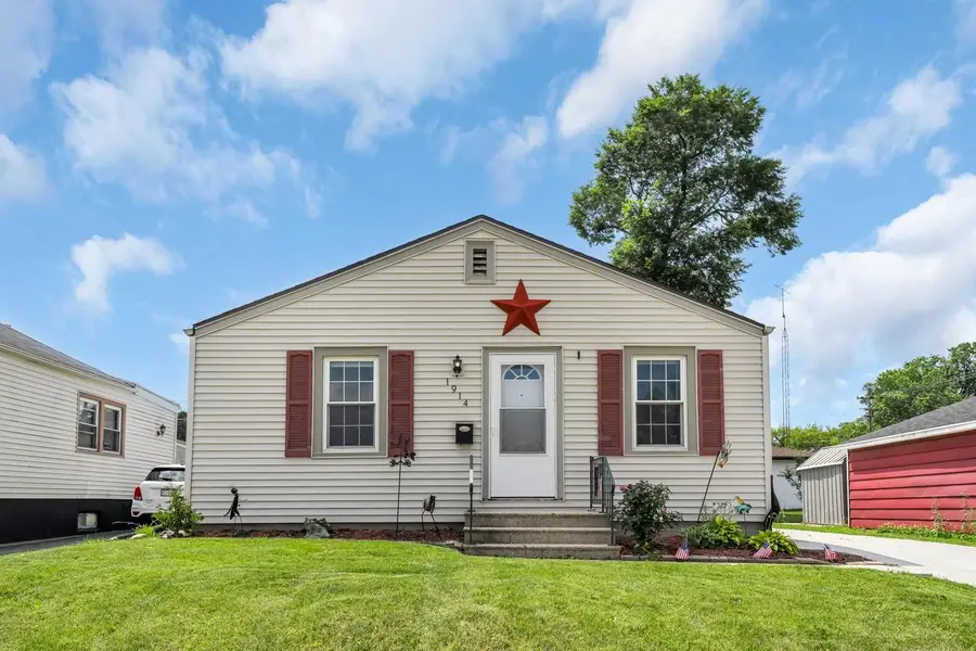 1914 Russet STREET, Racine, WI 53405 - #2