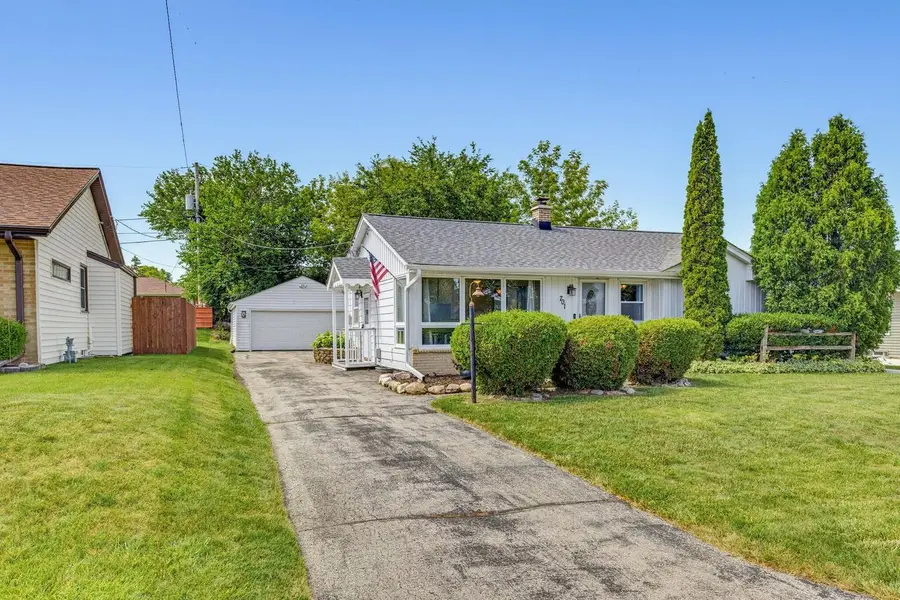 701 Williams AVENUE, South Milwaukee, WI 53172 - #2
