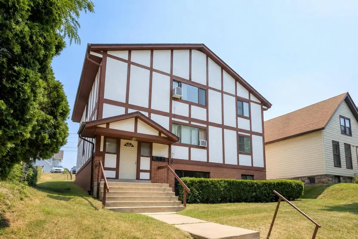 1026 S 33rd STREET, Milwaukee, WI 53215 - #1
