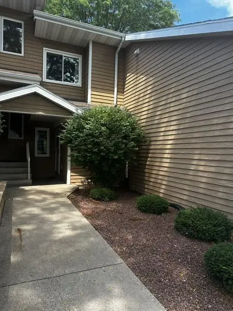 109 Creek Edge COURT, Waunakee, WI 53597