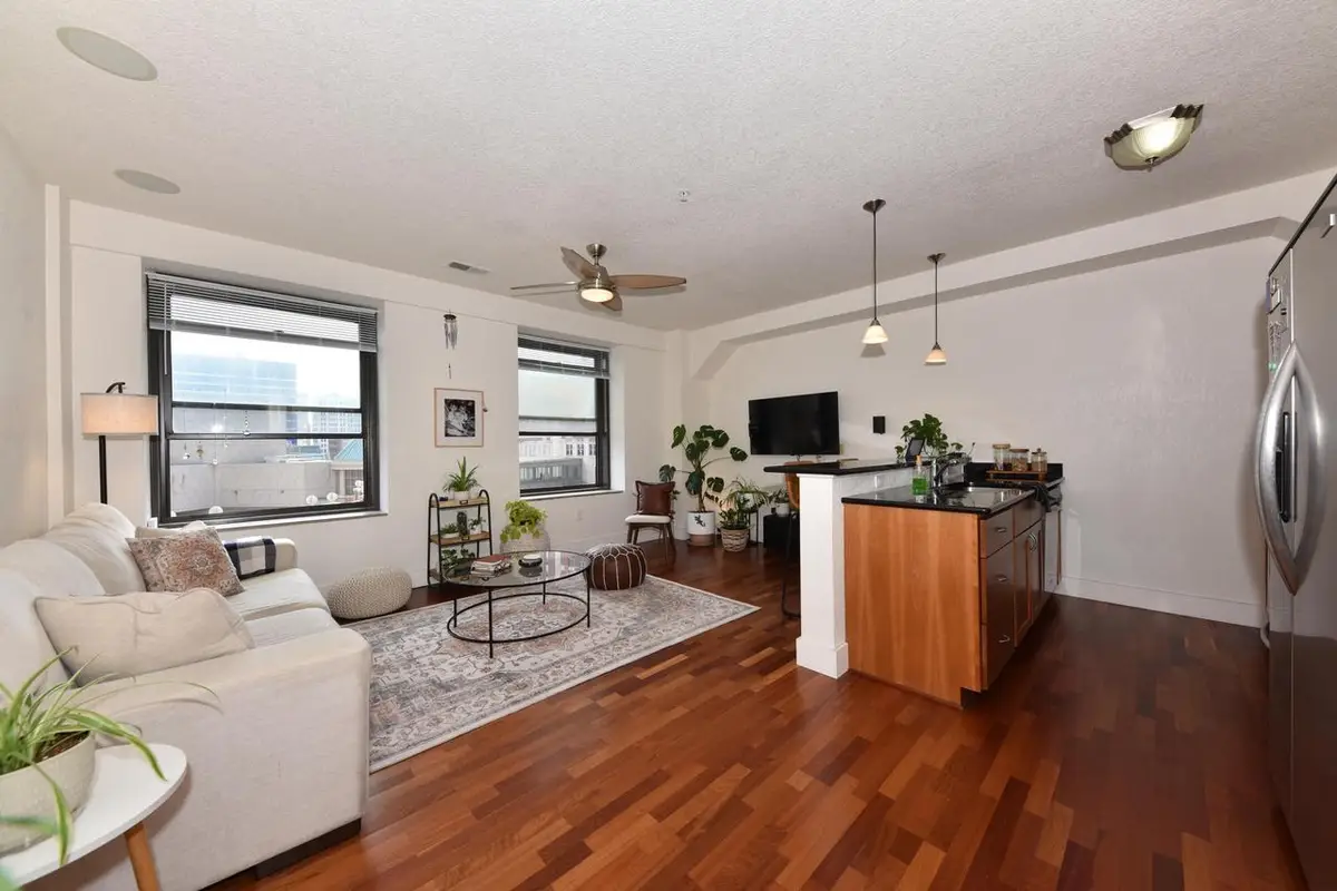 606 W Wisconsin AVENUE #405, Milwaukee, WI 53203 - #1