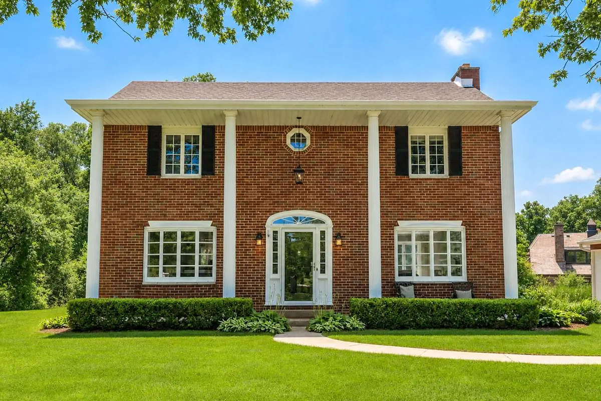 1125 W Heather LANE, River Hills, WI 53217 - #1