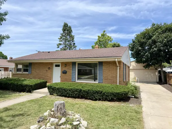 1010 Shorecrest DRIVE, Racine, WI 53402