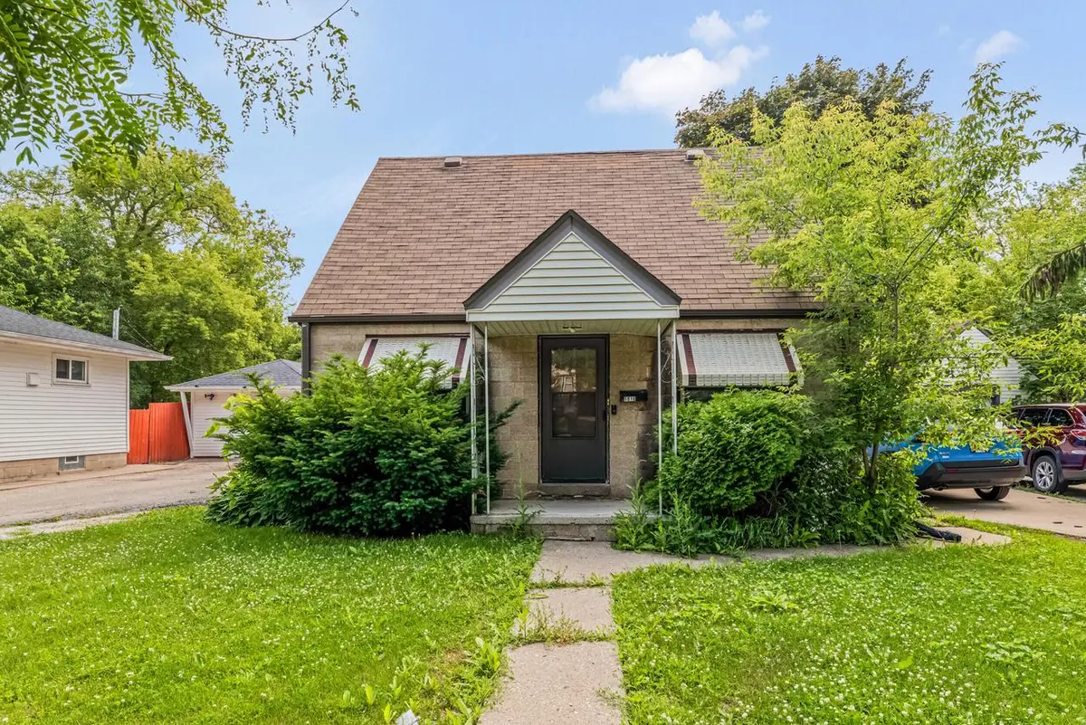 5016 N 49th STREET, Milwaukee, WI 53218 - #1