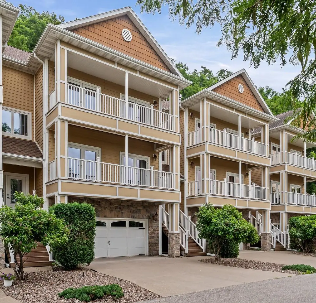 1312 Sunset COURT, La Crosse, WI 54601 - #1
