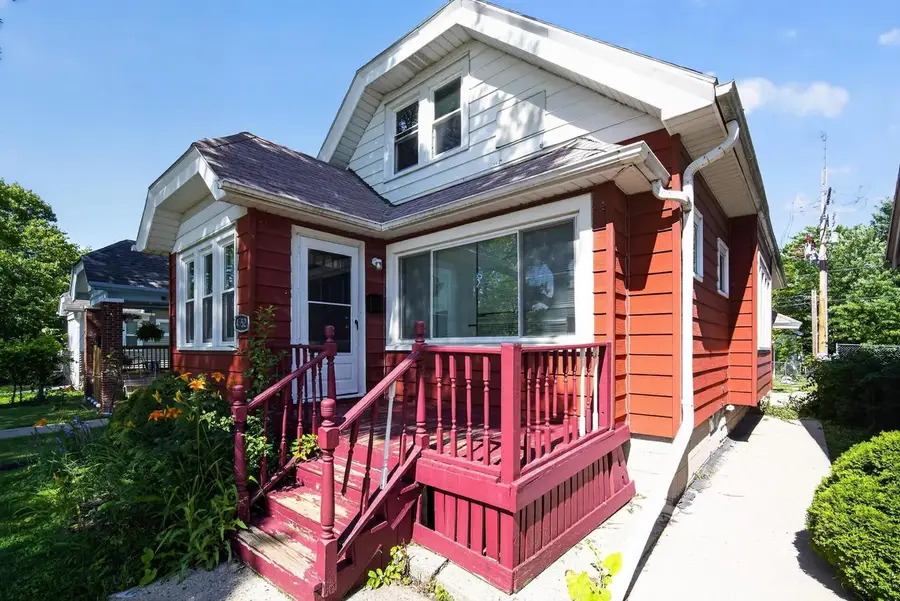 4552 N 38th STREET, Milwaukee, WI 53209 - #2