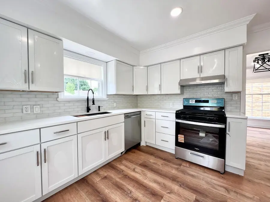 2423 S 60th STREET, West Allis, WI 53219 - #2