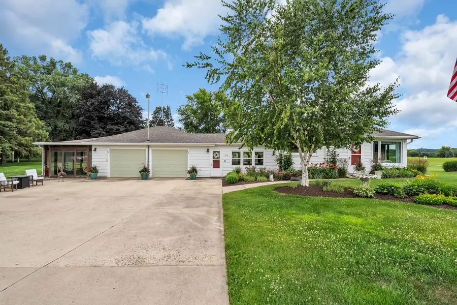 104 Homestead ROAD, Delavan, WI 53115 - #2