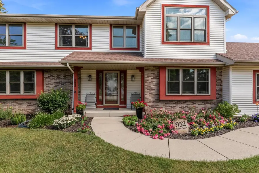 952 Arlon COURT, Belgium, WI 53004 - #3