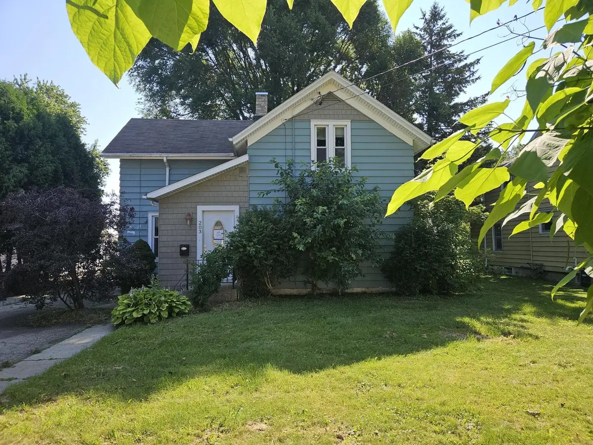 203 Wayland STREET, Beaver Dam, WI 53916 - #1