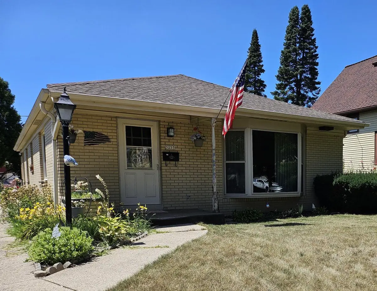 3255 S Austin STREET, Milwaukee, WI 53207 - #1