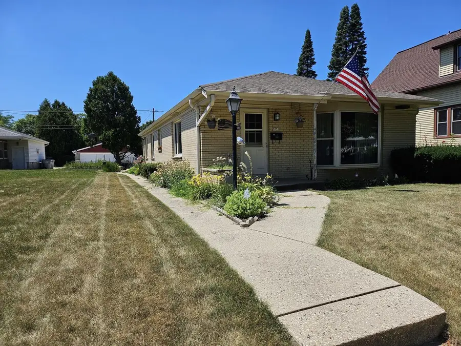 3255 S Austin STREET, Milwaukee, WI 53207 - #2