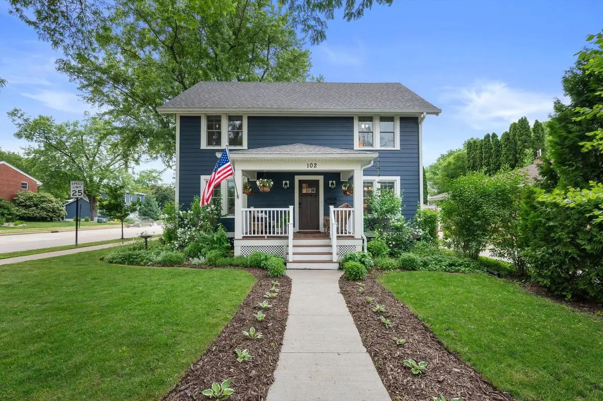 102 Woodland LANE, Oconomowoc, WI 53066 - #1