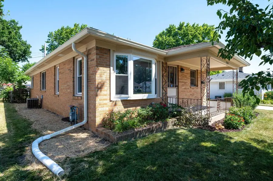 2906 Delaware AVENUE, Racine, WI 53403 - #3