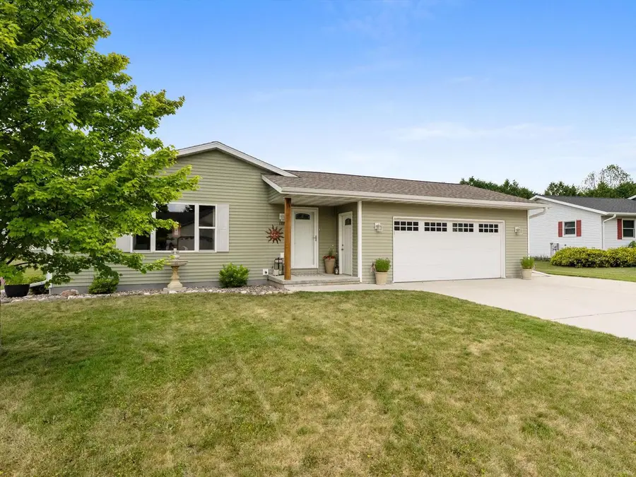 166 Hoover STREET, Whitelaw, WI 54247 - #2