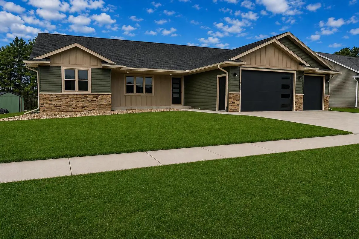 1917 Golden Gate WAY, Holmen, WI 54636 - #1