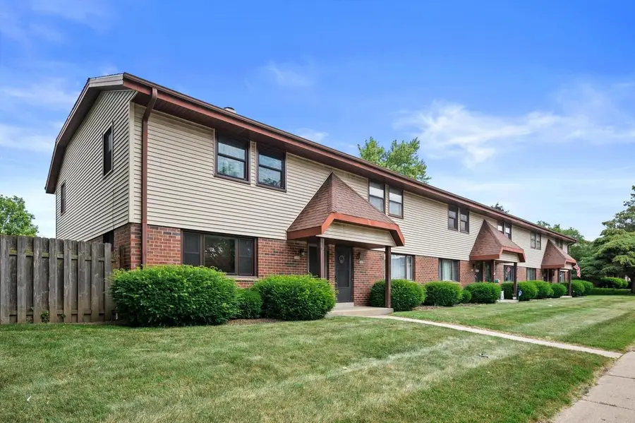 2800 E Grange AVENUE, Cudahy, WI 53110 - #2