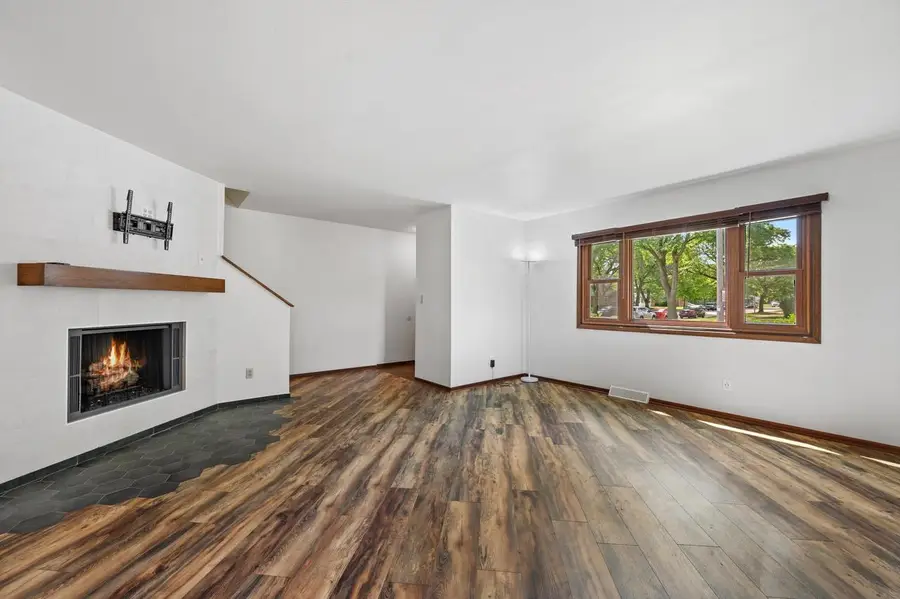 2800 E Grange AVENUE, Cudahy, WI 53110 - #3