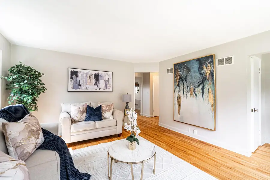 5231 N Bay Ridge AVENUE, Whitefish Bay, WI 53217 - #3