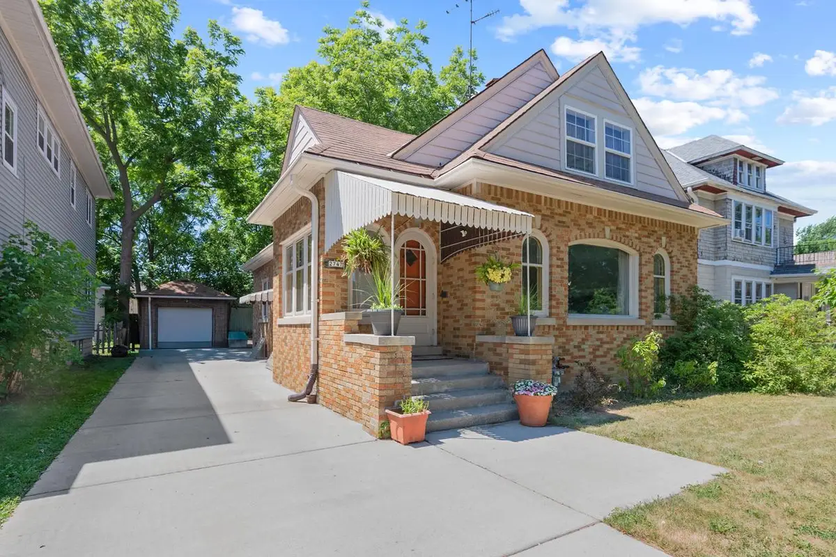 2747 N 60th STREET, Milwaukee, WI 53210 - #1
