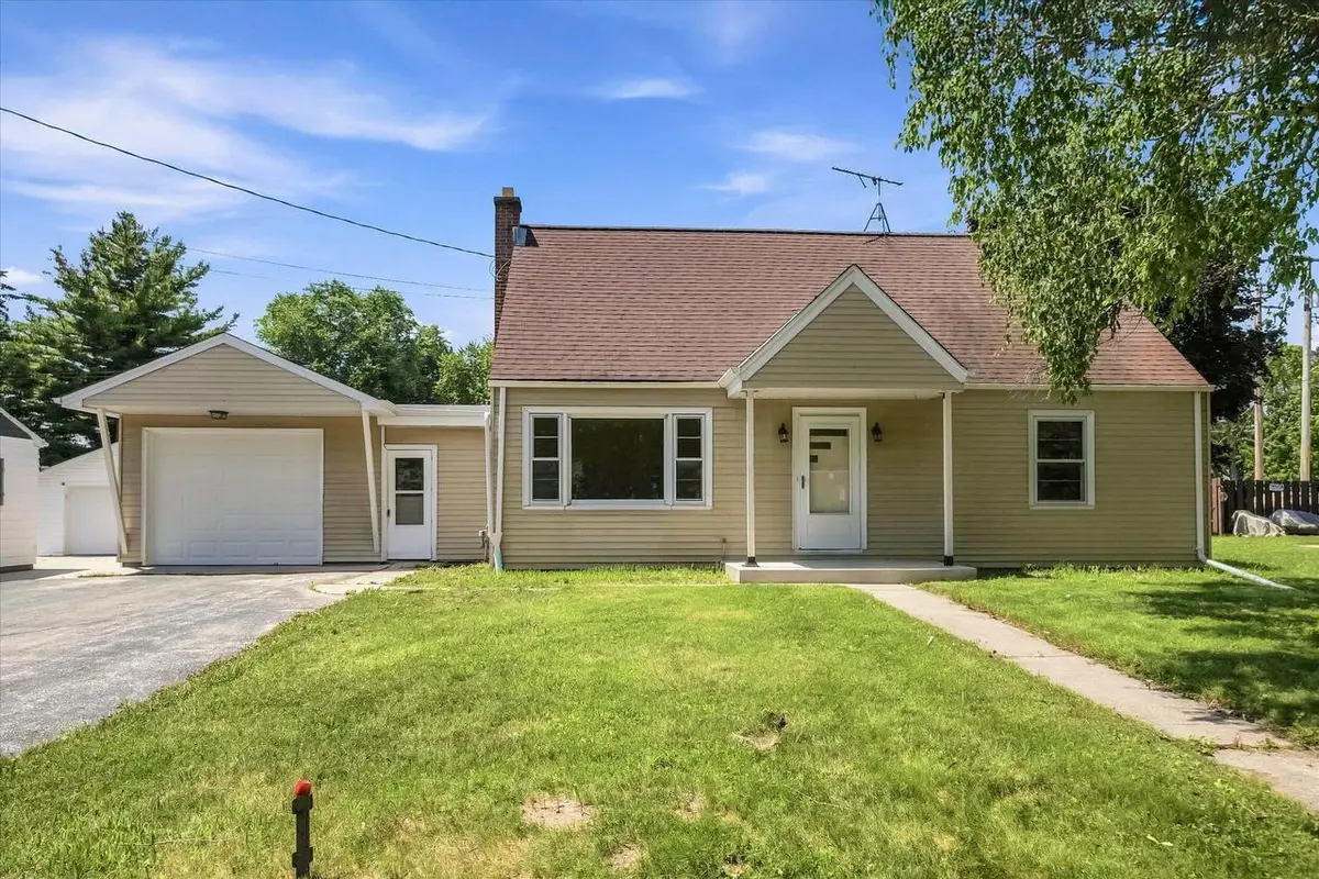 1109 11th AVENUE, Grafton, WI 53024 - #1