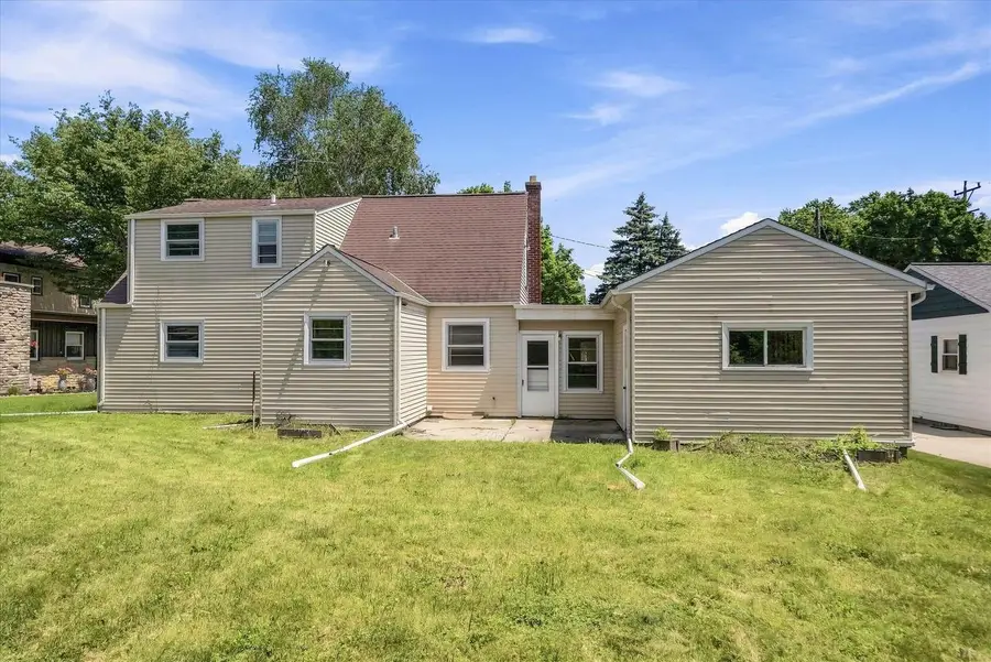 1109 11th AVENUE, Grafton, WI 53024 - #2